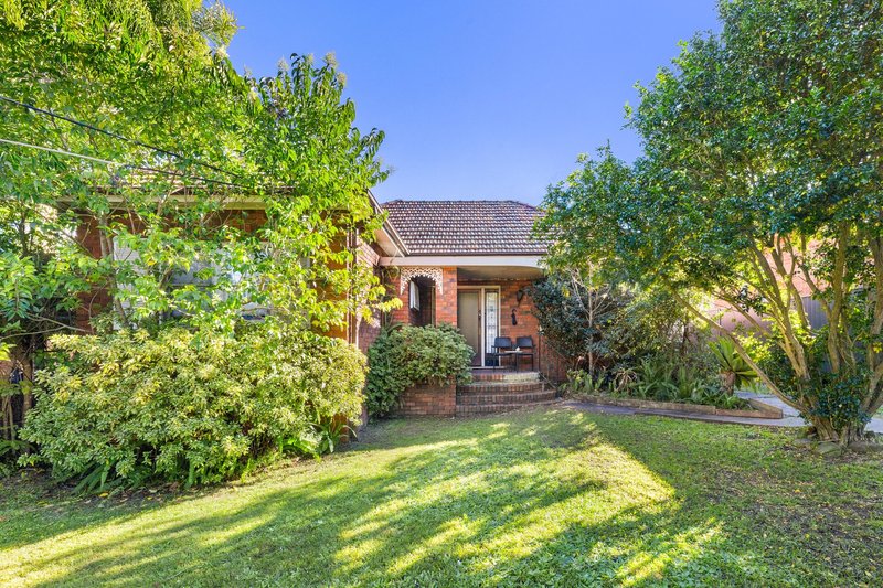 Photo - 33 Wallis Avenue, Strathfield NSW 2135 - Image 3