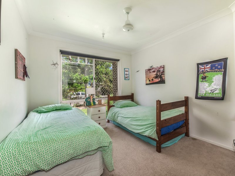 Photo - 33 Waratah Close, Tewantin QLD 4565 - Image 11