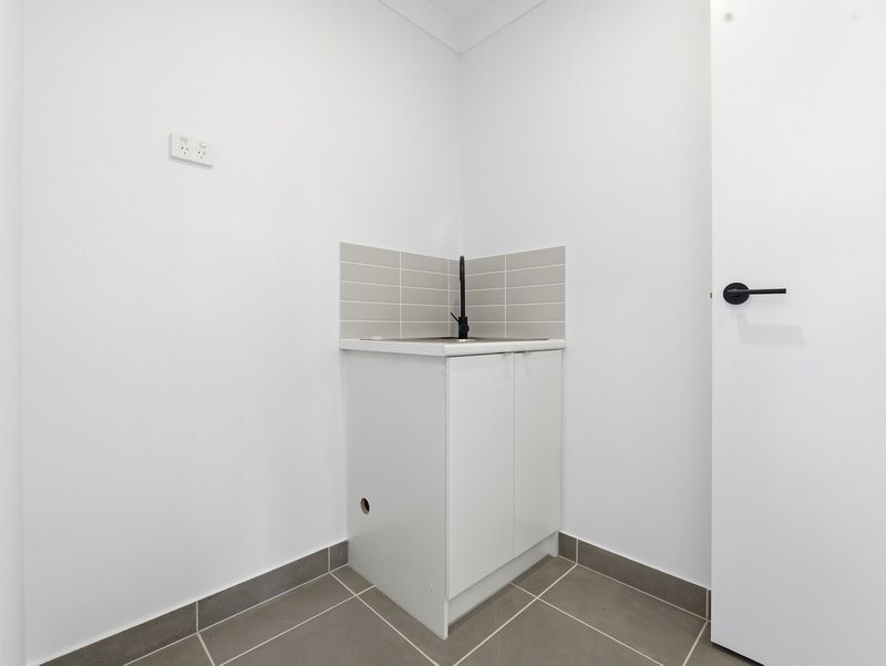 Photo - 33 Warin Lane, Bacchus Marsh VIC 3340 - Image 12