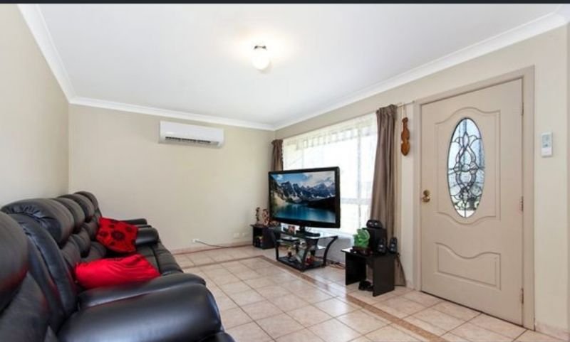 Photo - 33 Weber Cresent , Emerton NSW 2770 - Image 6