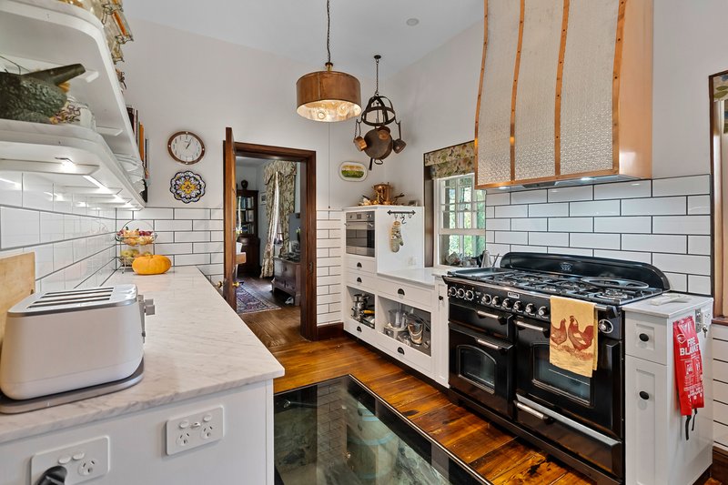 Photo - 33 West Barrack Street, Deloraine TAS 7304 - Image 3