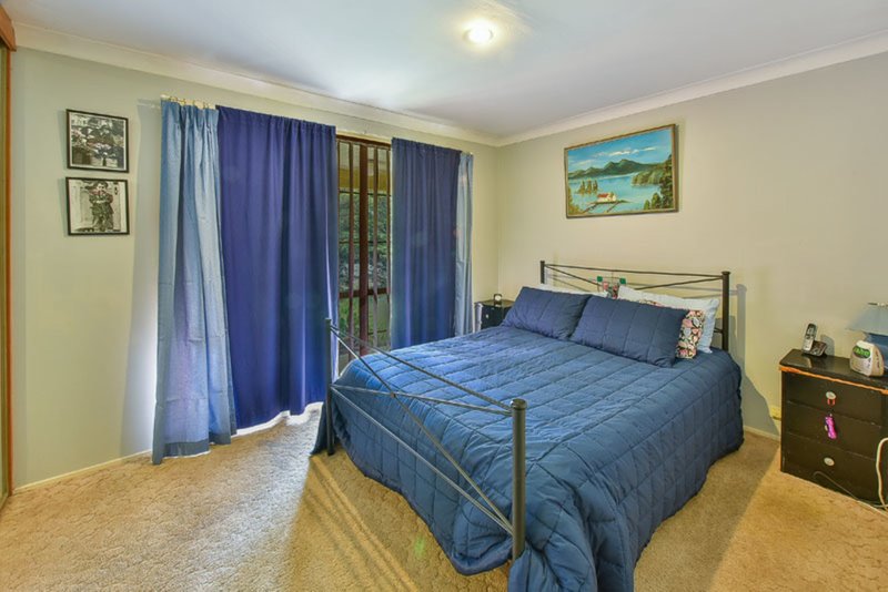 Photo - 33 West Parade, Hill Top NSW 2575 - Image 5