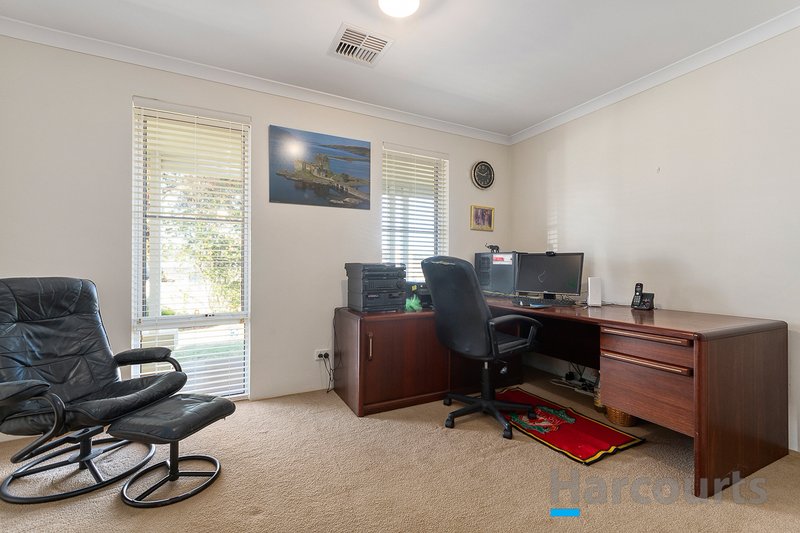 Photo - 33 Westwood Meander, Carramar WA 6031 - Image 21