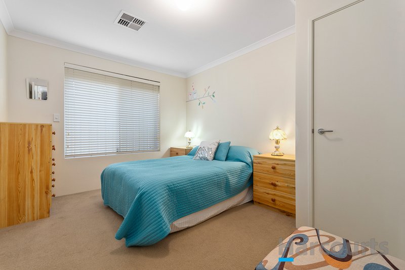 Photo - 33 Westwood Meander, Carramar WA 6031 - Image 26