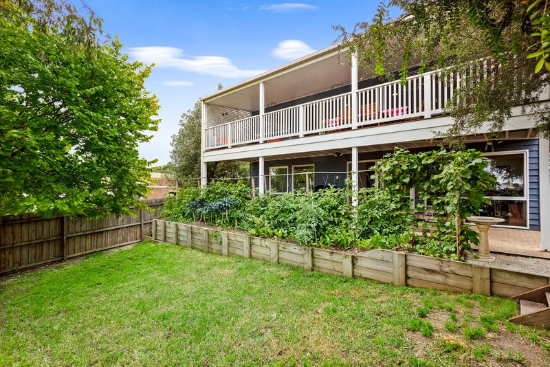 33 Whitcombes Road, Clifton Springs VIC 3222