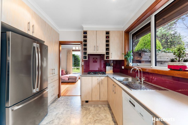 Photo - 33 Wildwood Avenue, Vermont South VIC 3133 - Image 8