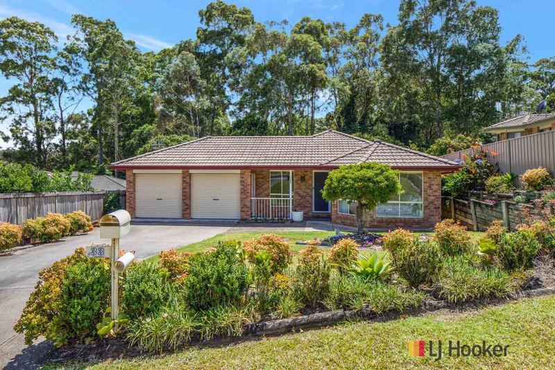 33 Wills Crescent, Denhams Beach NSW 2536