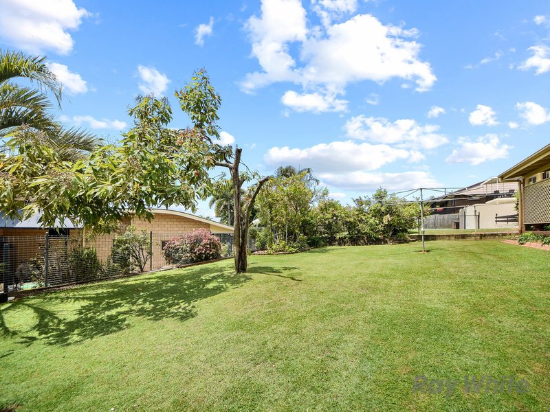 Photo - 33 Wobur Street, Bracken Ridge QLD 4017 - Image 20