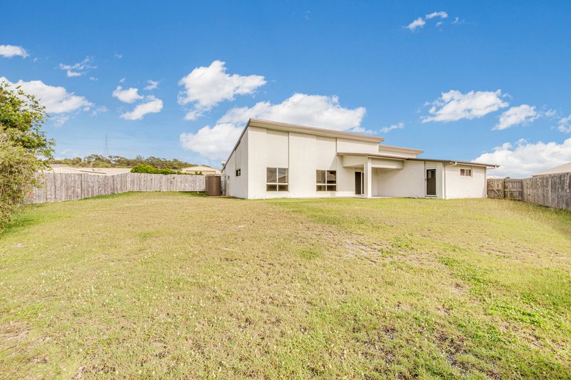 Photo - 33 Woodland Court, Kirkwood QLD 4680 - Image 15