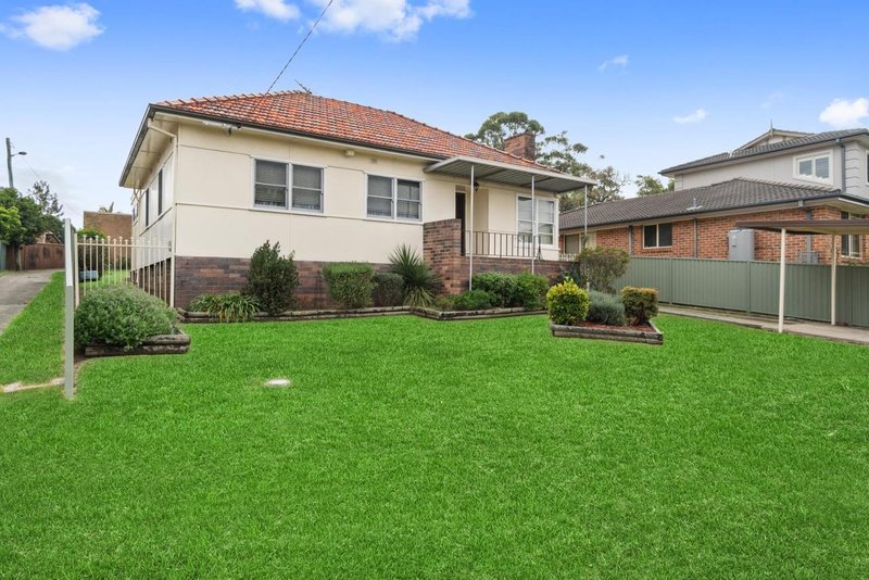 33 Wyatt Avenue, Regents Park NSW 2143