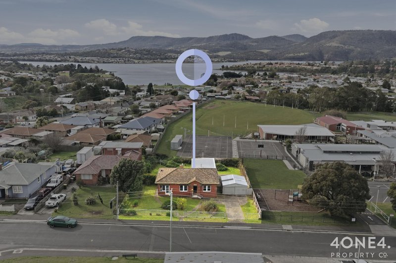 Photo - 33 Wyndham Road, Claremont TAS 7011 - Image 1