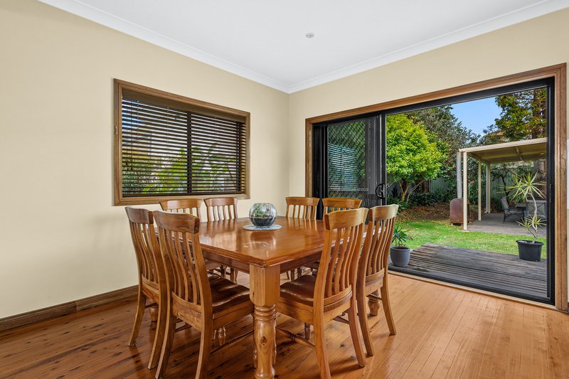 Photo - 33 Yorkshire Road, Dapto NSW 2530 - Image 4