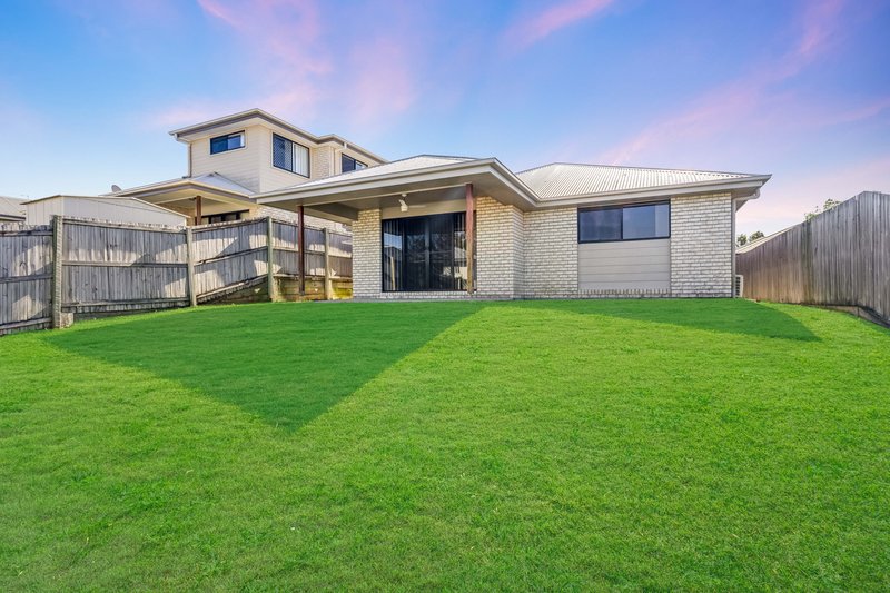 Photo - 33 Zephyr Street, Griffin QLD 4503 - Image 1