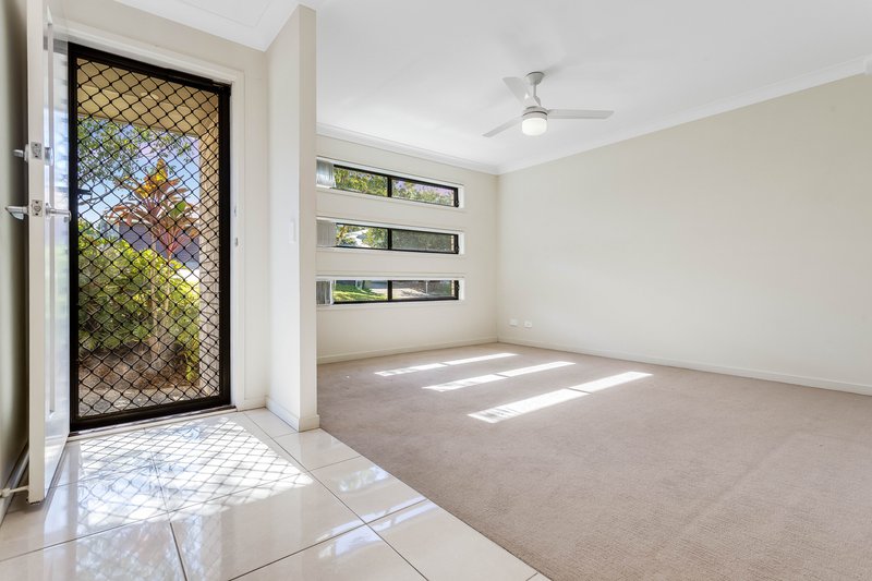 Photo - 33 Zephyr Street, Griffin QLD 4503 - Image 12