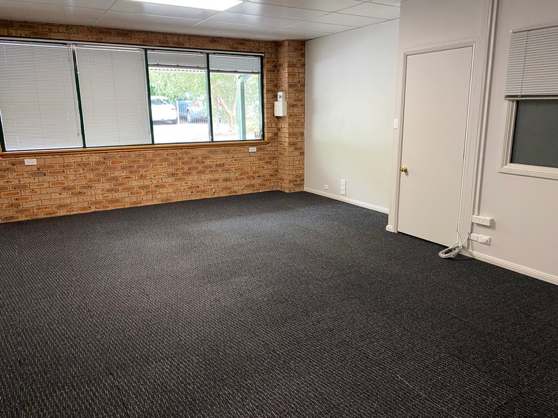 Photo - 3/30-32 Hely Street, Wyong NSW 2259 - Image 3