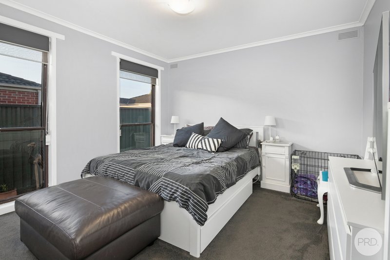 Photo - 330 Albert Street, Sebastopol VIC 3356 - Image 8