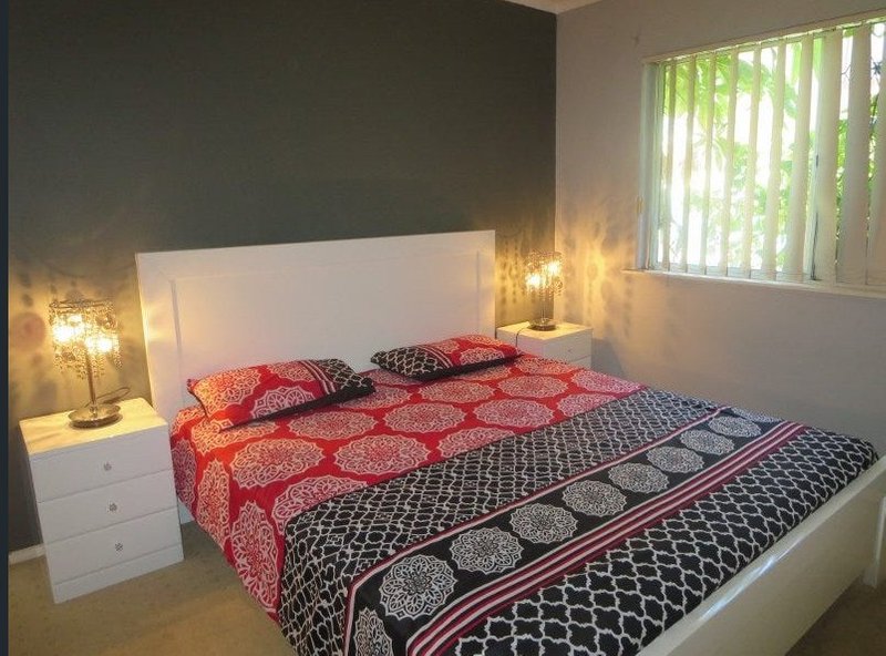Photo - 3/30 Alexandra Avenue, Mermaid Beach QLD 4218 - Image 3