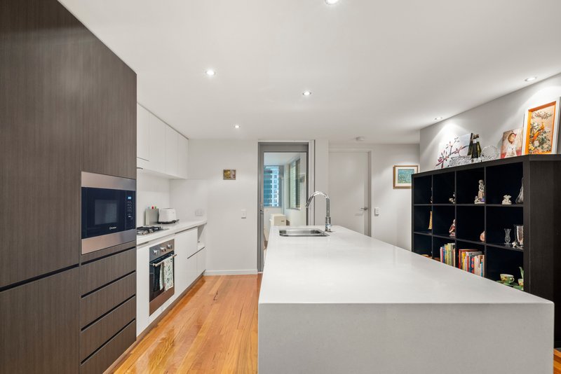 Photo - 3/30 Bellevue Parade, Taringa QLD 4068 - Image 2