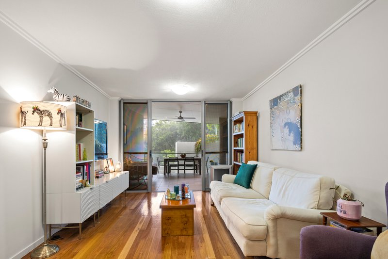 Photo - 3/30 Bellevue Parade, Taringa QLD 4068 - Image 6