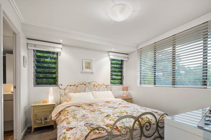 Photo - 3/30 Bellevue Parade, Taringa QLD 4068 - Image 9