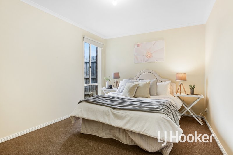 Photo - 3/30 Bride Avenue, Hampton Park VIC 3976 - Image 11