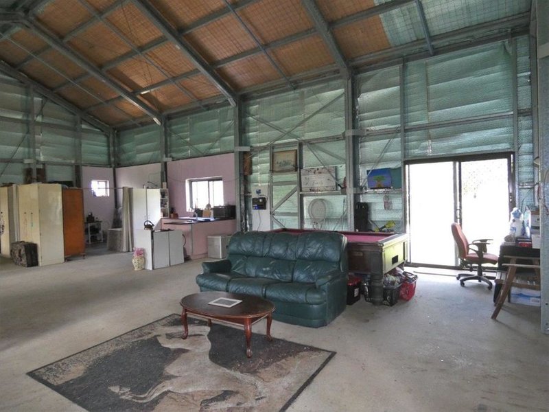 Photo - 330 Cross Road, Euleilah QLD 4674 - Image 6