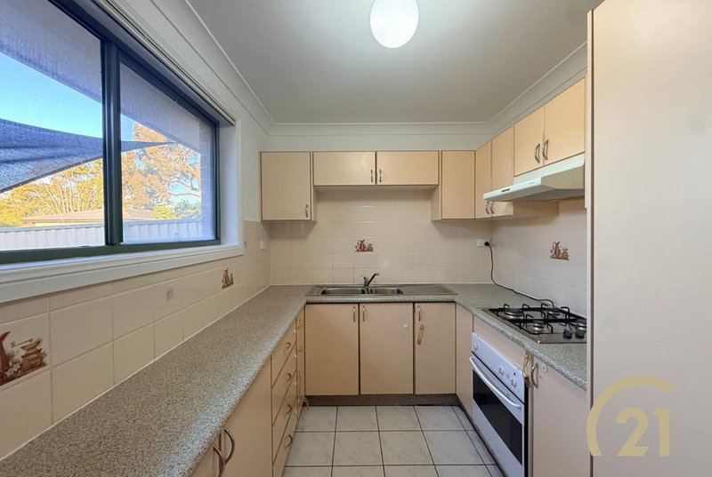 Photo - 3/30 Eton Street, Smithfield NSW 2164 - Image 2