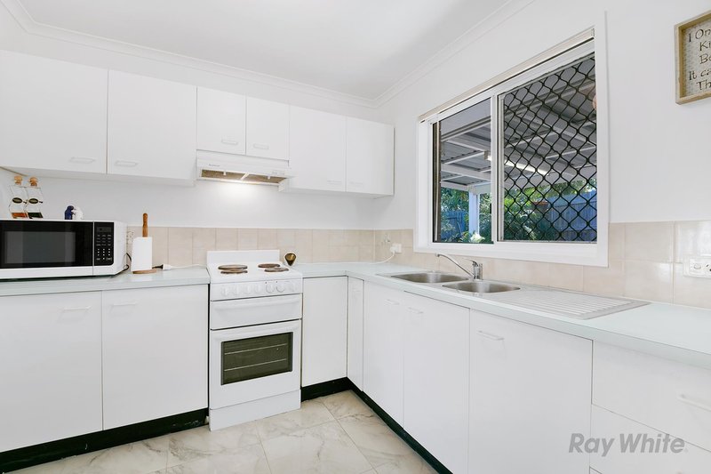 Photo - 3/30 Glenefer Street, Runcorn QLD 4113 - Image 4