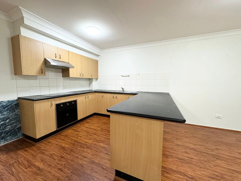 Photo - 3/30 Madeline Street, Fairfield West NSW 2165 - Image 3