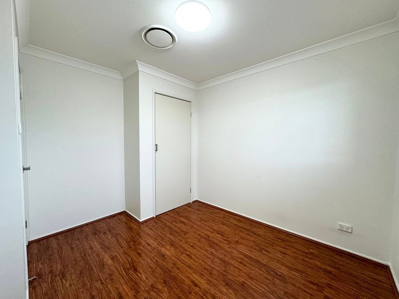 Photo - 3/30 Madeline Street, Fairfield West NSW 2165 - Image 7