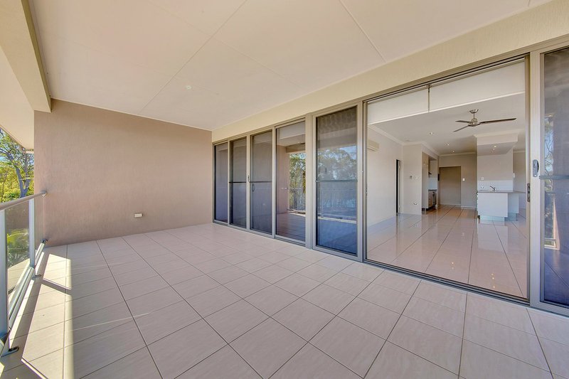 Photo - 3/30 Parkside Street, Tannum Sands QLD 4680 - Image 10