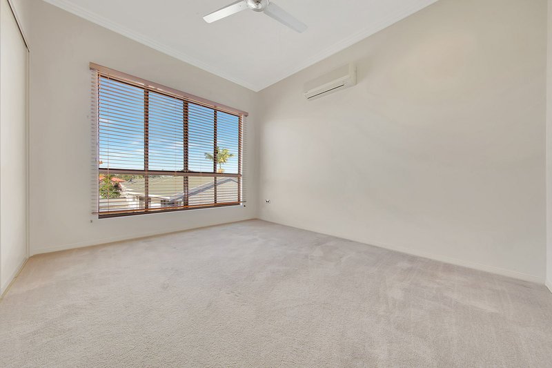 Photo - 3/30 Parkside Street, Tannum Sands QLD 4680 - Image 11