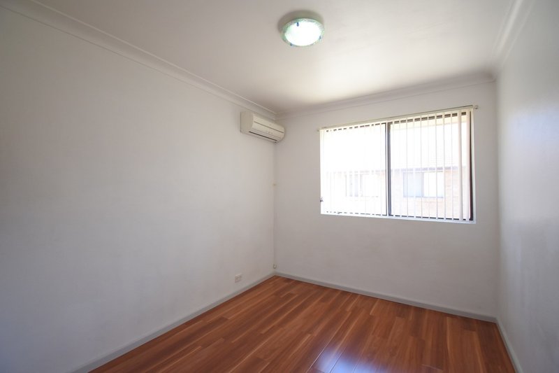 Photo - 3/30 Pevensey Street, Canley Vale NSW 2166 - Image 9