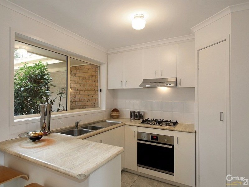 Photo - 3/30 Tucker Road , Bentleigh VIC 3204 - Image 3