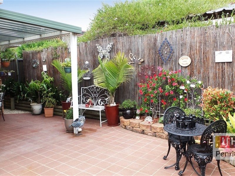 Photo - 3/30 Walkers Crescent, Emu Plains NSW 2750 - Image 9