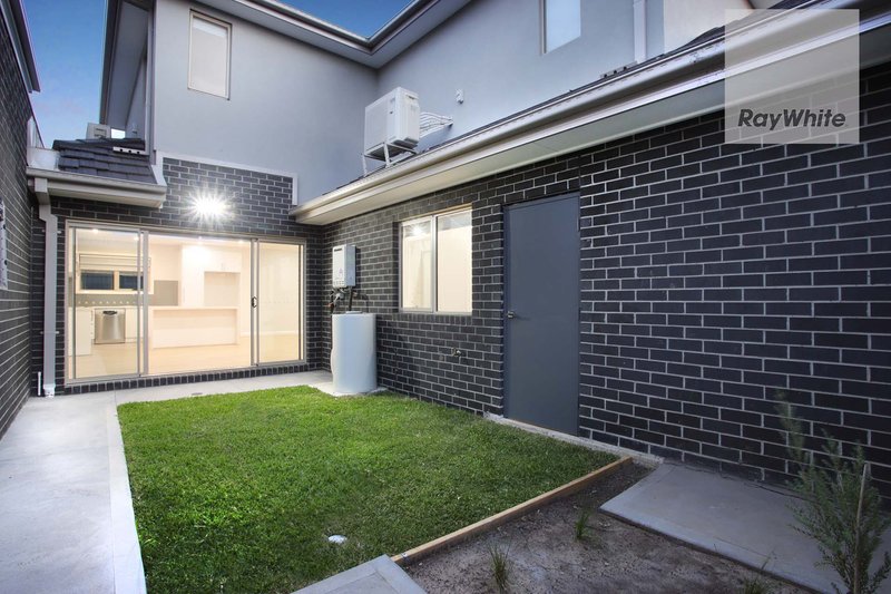 Photo - 3/30 Waratah Avenue, Tullamarine VIC 3043 - Image 20