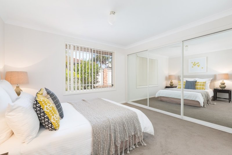 Photo - 3/30 Yathong Road, Caringbah NSW 2229 - Image 5