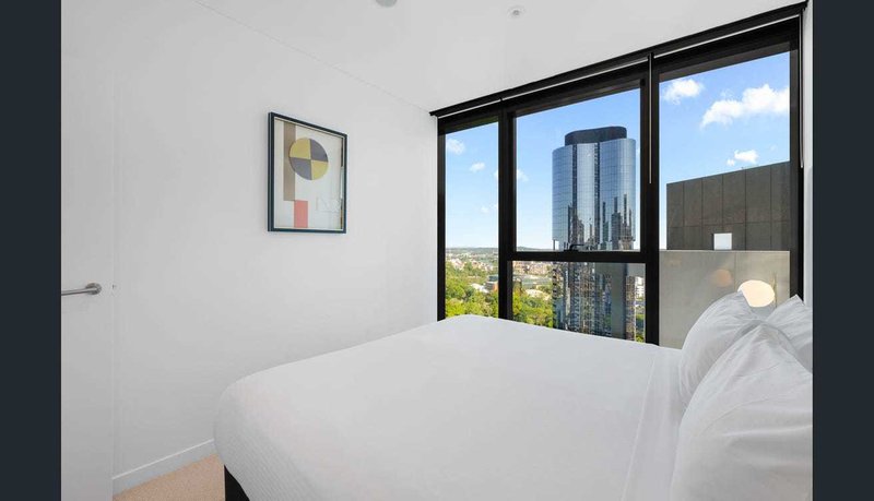 Photo - 3303/222 Margaret Street, Brisbane City QLD 4000 - Image 7