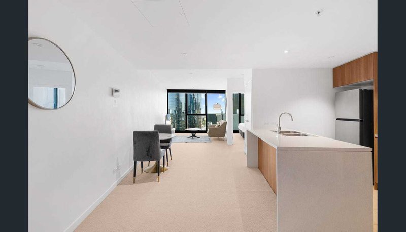 Photo - 3303/222 Margaret Street, Brisbane City QLD 4000 - Image 9
