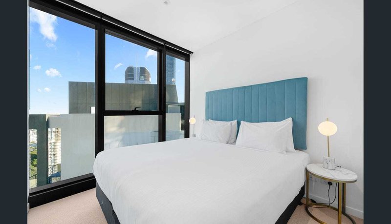 Photo - 3303/222 Margaret Street, Brisbane City QLD 4000 - Image 11