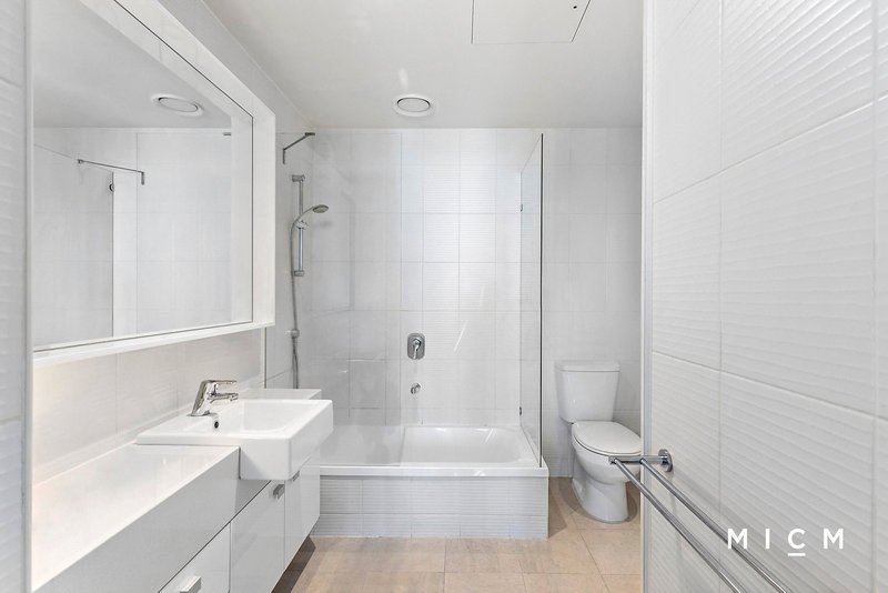 Photo - 3304/180 City Road, Southbank VIC 3006 - Image 8