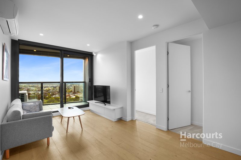 3309/23 Mackenzie Street, Melbourne VIC 3000