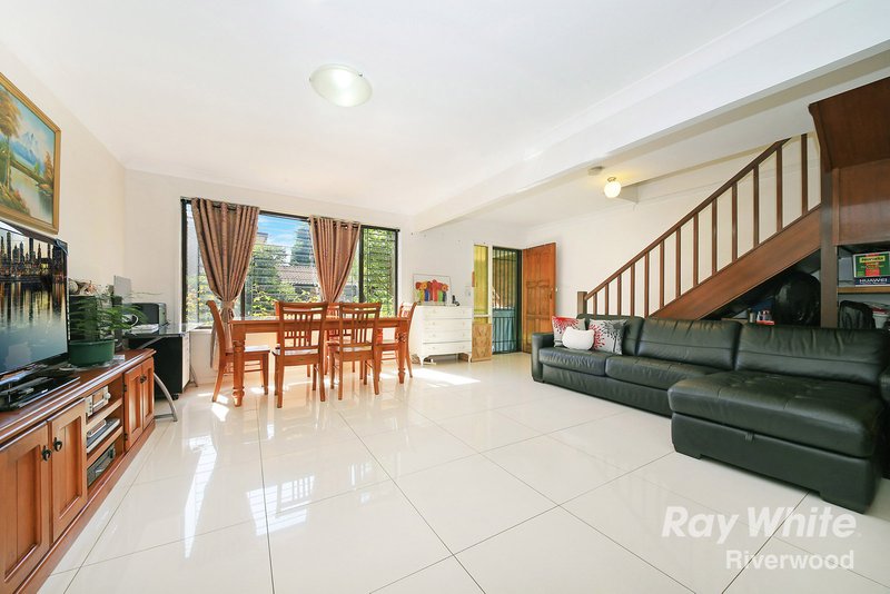 Photo - 3/30A Keats Ave , Riverwood NSW 2210 - Image 3