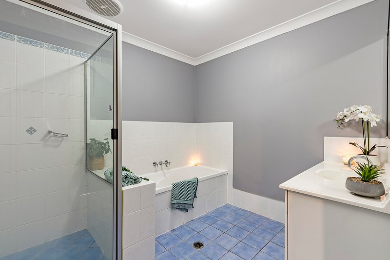 Photo - 331-333 Chatswood Road, Shailer Park QLD 4128 - Image 12