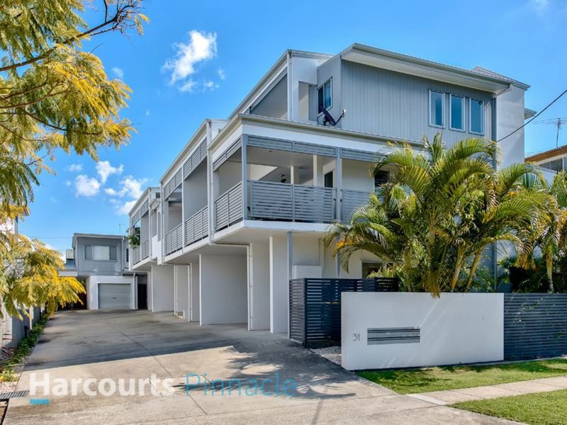 Photo - 3/31 Burrai Street, Morningside QLD 4170 - Image 2