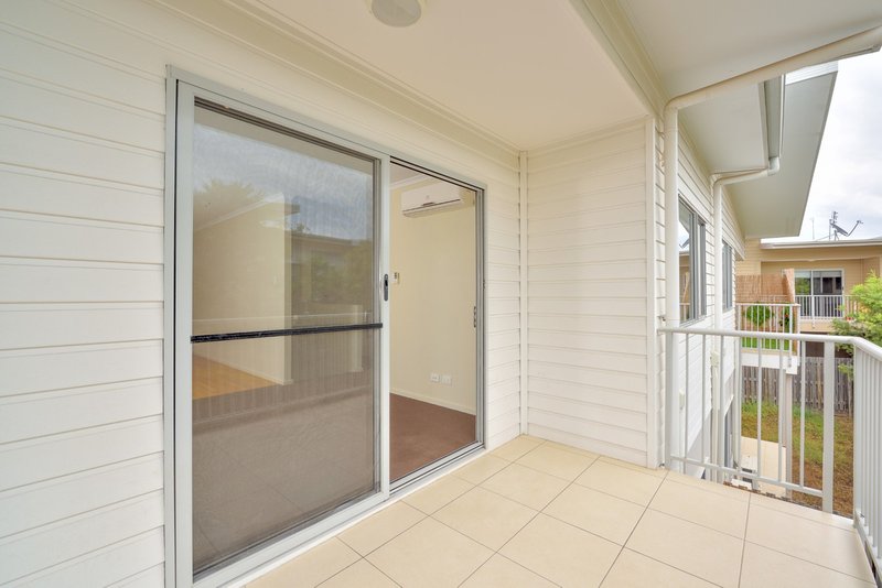 Photo - 33/1 Collins Lane, Kin Kora QLD 4680 - Image 14