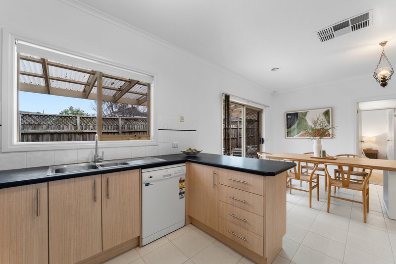 Photo - 3/31 David Street, Knoxfield VIC 3180 - Image 8