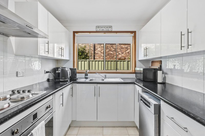 Photo - 3/31 Ena Street, Terrigal NSW 2260 - Image 3