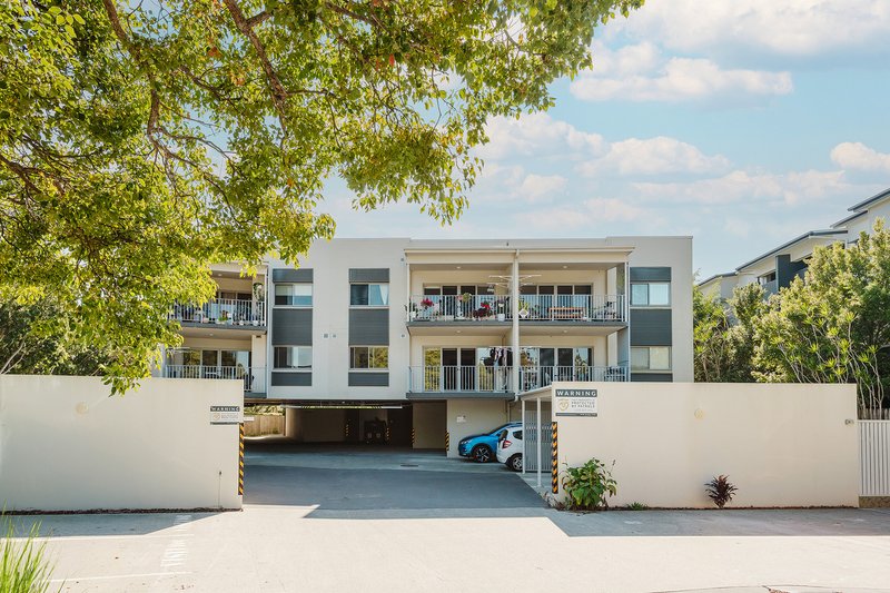 Photo - 3/31 Grasspan Street, Zillmere QLD 4034 - Image 1