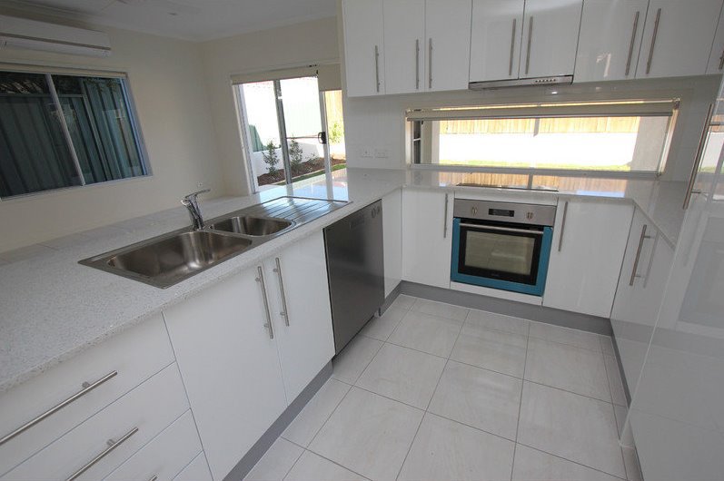 Photo - 3/31 Helles Street, Moorooka QLD 4105 - Image 3